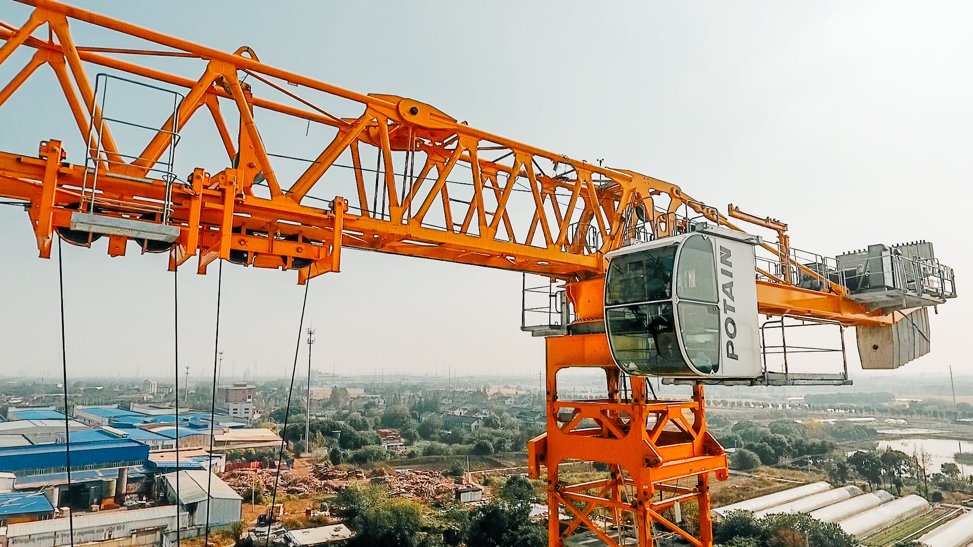 Tower cranes  trolley boom  top slewing mct 565 m20 potain